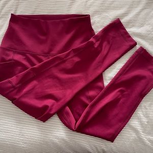 Pinkish/red leggings!